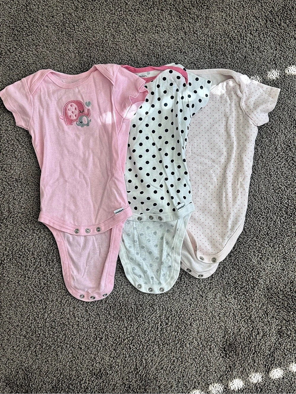 Baby Bodysuit Set in Pink & White